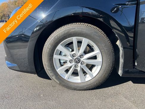 Used 2025 Toyota Camry LE image 25