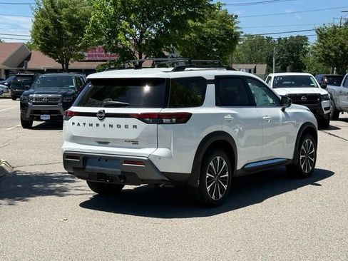 New 2026 Nissan Pathfinder Platinum w/ Cargo Package AWD/4WD image 5