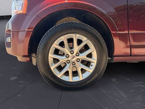Used 2015 Ford Expedition EL Limited w/ Equipment Group 301A AWD/4WD image 14