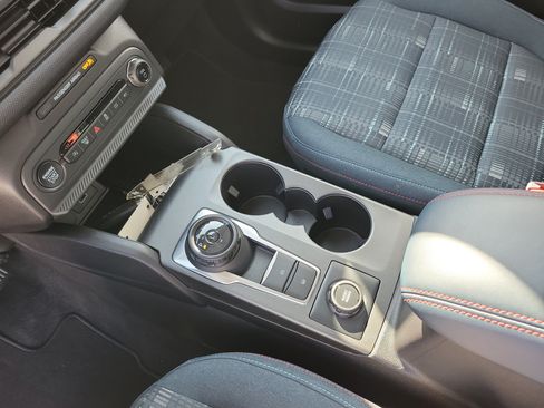 Used 2025 Ford Bronco Sport Heritage AWD/4WD image 8