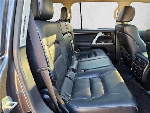 Used 2014 Toyota Land Cruiser AWD/4WD image 14