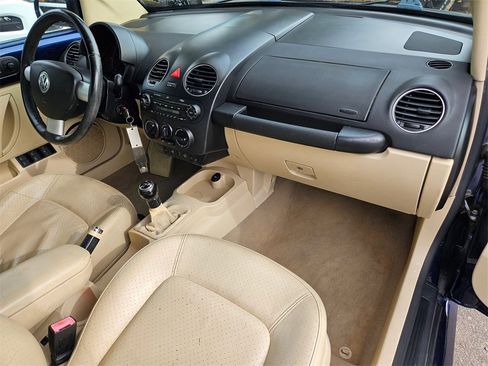 Used 2007 Volkswagen Beetle Convertible w/ Package 2 image 19