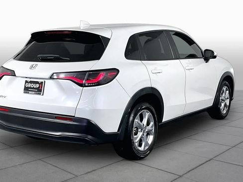 Used 2023 Honda HR-V LX image 12