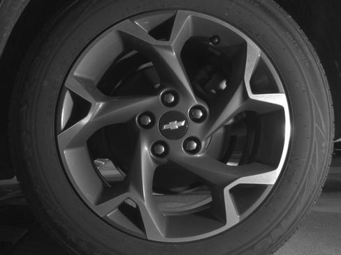 Used 2024 Chevrolet Trax LT w/ LT Convenience Package FWD image 12