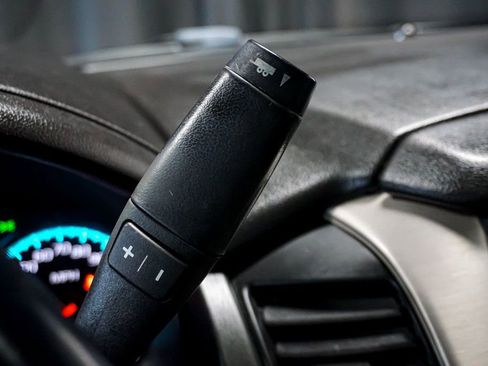 Used 2018 GMC Yukon XL Denali w/ Open Road Package image 52