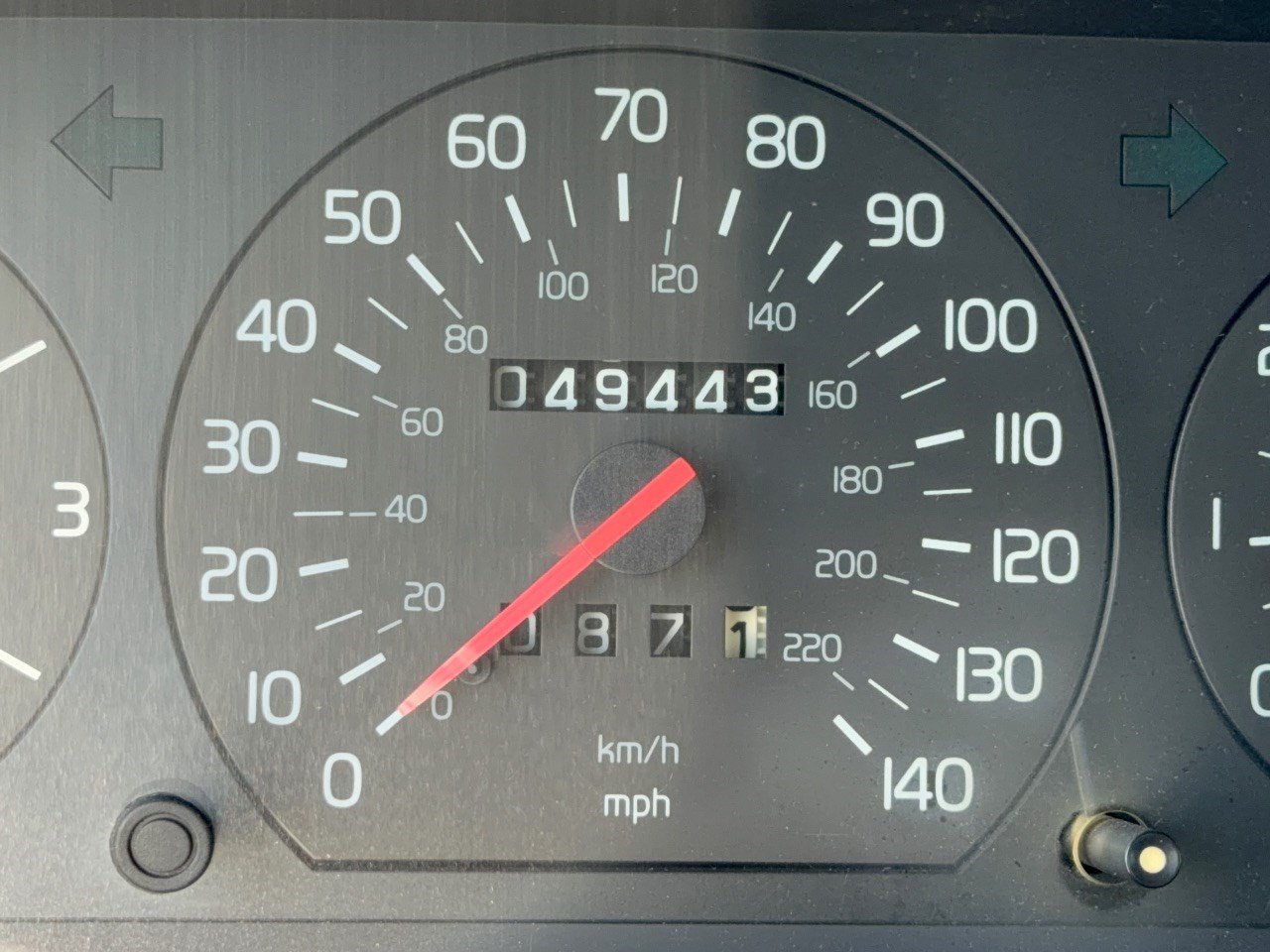 Used 1994 Volvo 940 Sedan RWD image 26