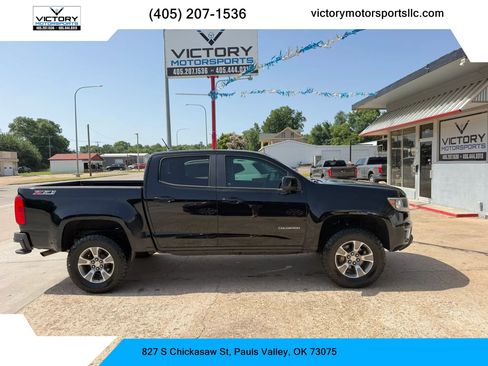 Used 2018 Chevrolet Colorado Z71 AWD/4WD image 1