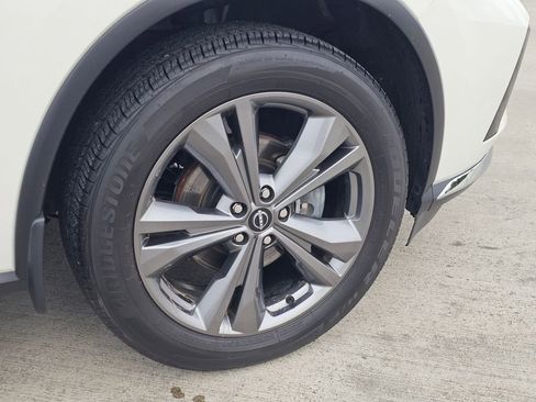 Used 2023 Nissan Murano Platinum w/ Cargo Package image 17