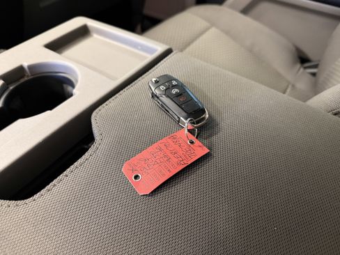 Used 2015 Ford F150 XLT w/ Equipment Group 302A Luxury image 9