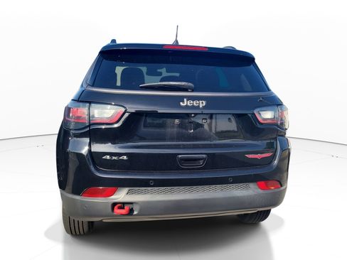 Used 2022 Jeep Compass Trailhawk w/ Trailhawk Elite Group AWD/4WD image 7