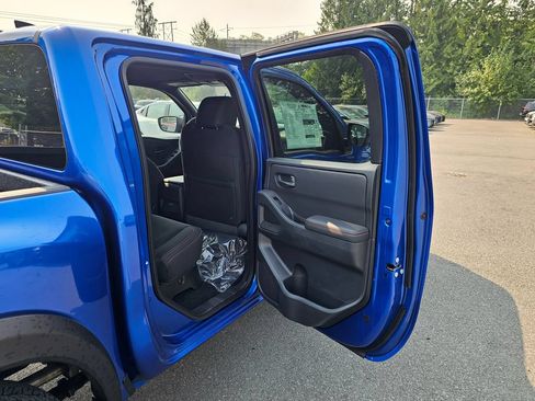 New 2026 Nissan Frontier PRO-4X w/ Tow Package AWD/4WD image 23