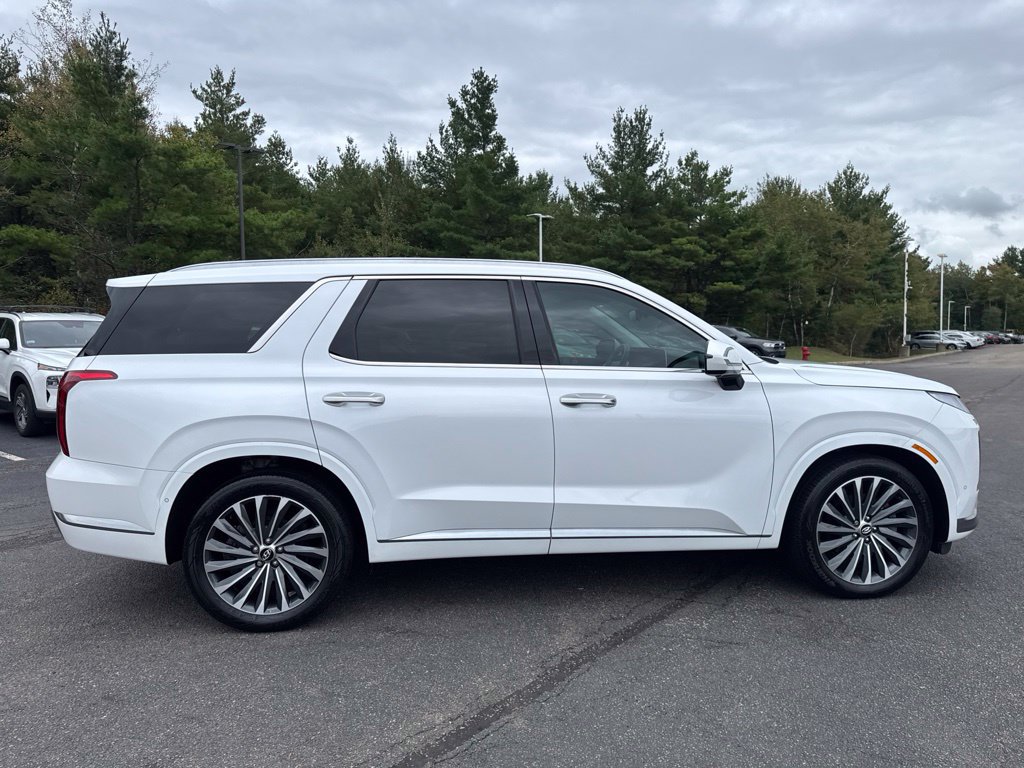 Certified 2024 Hyundai Palisade Calligraphy AWD/4WD image 6