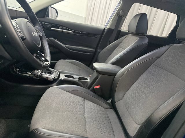 Certified 2025 Kia Seltos S AWD/4WD image 11