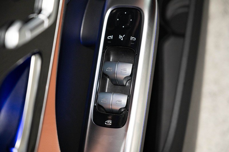New 2026 Mercedes-Benz C 300 Sedan image 21