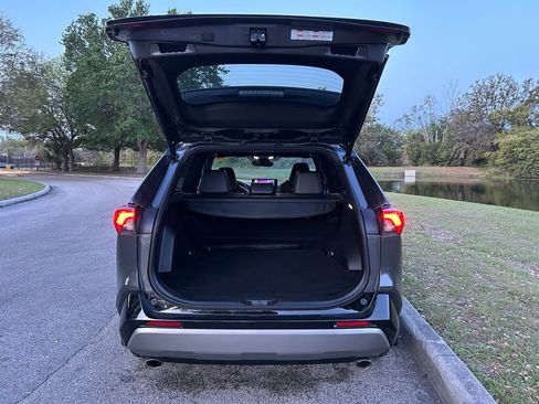 Used 2024 Toyota RAV4 XSE image 10