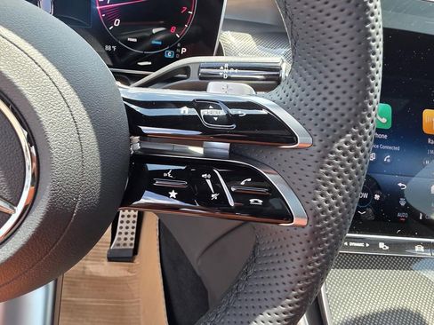 New 2026 Mercedes-Benz GLC 300 image 17