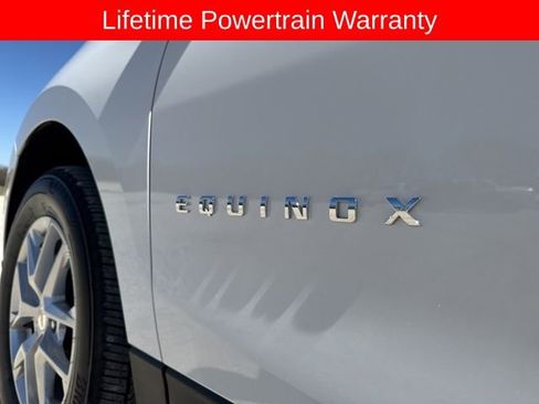 Used 2024 Chevrolet Equinox LT image 9