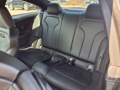 Used 2018 BMW M4 Coupe RWD image 21