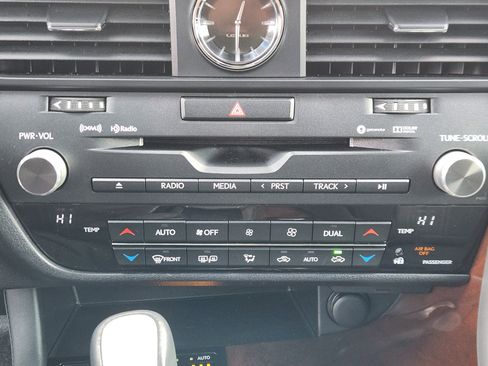 Used 2018 Lexus RX 350 AWD image 22