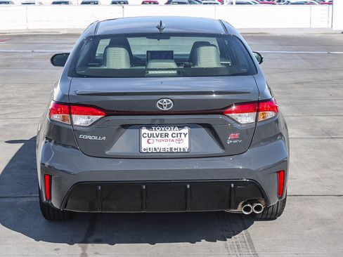 New 2026 Toyota Corolla SE image 8