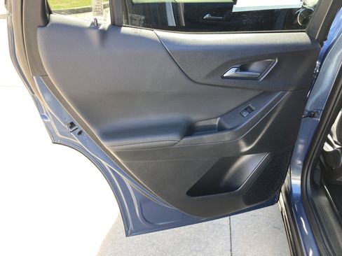 Certified 2025 Chevrolet Equinox LT w/ Safety and Technology Package FWD image 15