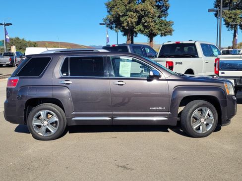 Used 2015 GMC Terrain Denali image 3
