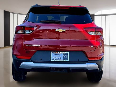 New 2026 Chevrolet TrailBlazer LT w/ Convenience Package image 4
