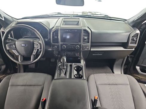 Used 2019 Ford F150 XLT w/ Equipment Group 302A Luxury AWD/4WD image 11