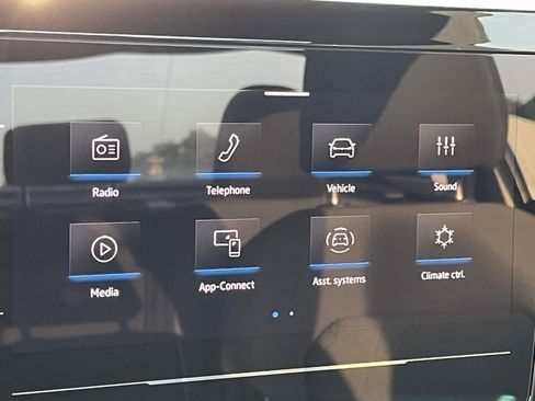 Certified 2026 Volkswagen Jetta Sport FWD image 25