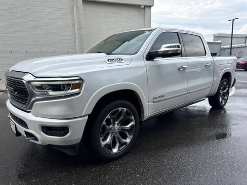 Used 2019 RAM 1500 Limited AWD/4WD image 16