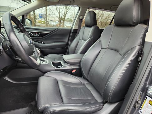 Used 2022 Subaru Outback Limited w/ Popular Package #2 image 10