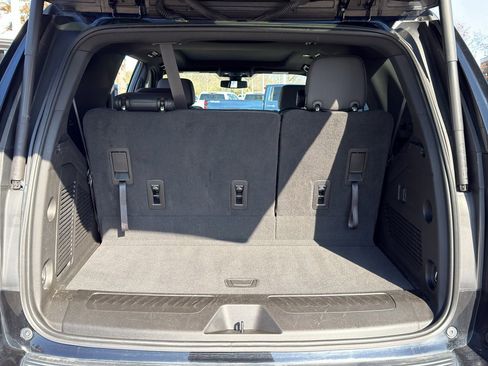 Used 2022 Chevrolet Tahoe LT image 29