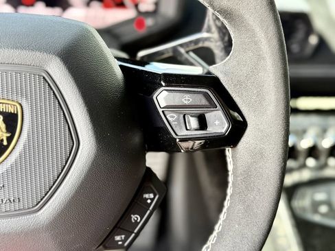 Used 2019 Lamborghini Huracan Performante image 56