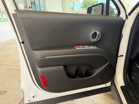 Used 2026 Hyundai Palisade SEL FWD image 35