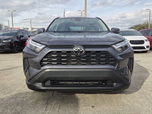 Used 2025 Toyota RAV4 XLE image 8