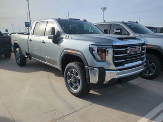 New 2026 GMC Sierra 2500 SLE w/ Preferred Package video 1