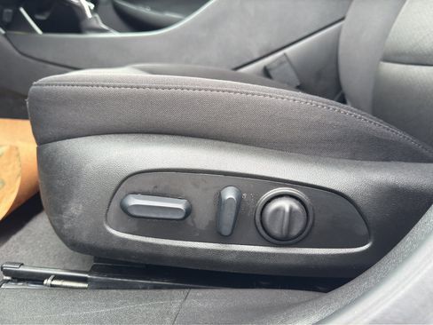 Used 2024 Chevrolet Malibu LT w/ Sport Edition image 15