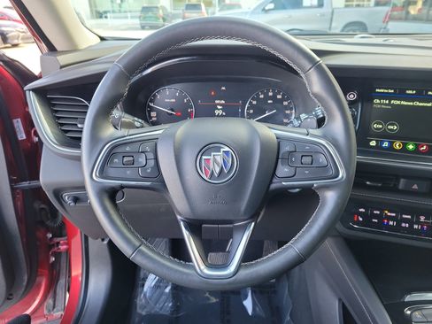 Used 2022 Buick Envision Preferred image 21