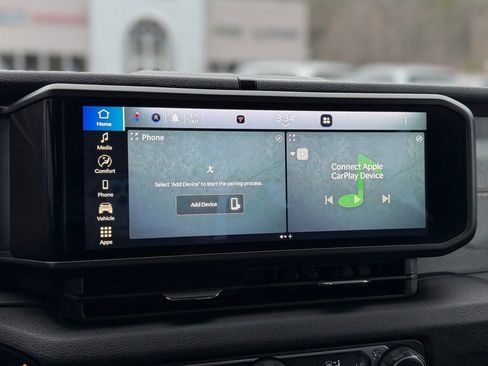 Used 2024 Jeep Gladiator Sport image 13