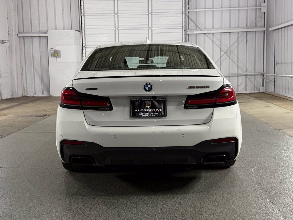 Used 2023 BMW M550i xDrive w/ Executive Package AWD/4WD image 9