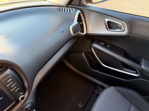 Used 2024 Kia Soul LX w/ Option Group 015 image 31