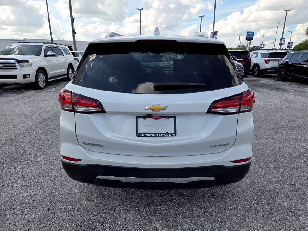 Certified 2024 Chevrolet Equinox Premier FWD image 13
