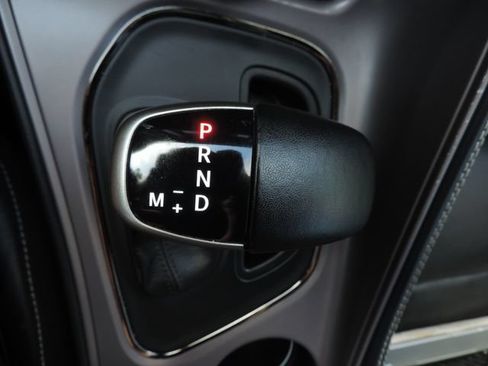 Used 2023 Dodge Challenger SRT Hellcat w/ Driver Convenience Group RWD image 29