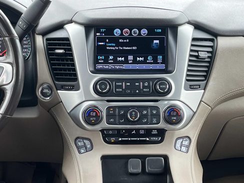 Used 2018 GMC Yukon SLT AWD/4WD image 15