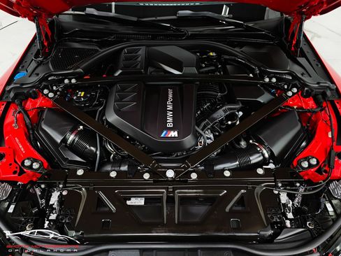 Used 2022 BMW M4 xDrive Competition w/ Executive Package AWD/4WD image 4