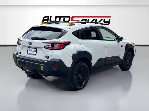 Used 2024 Subaru Crosstrek 2.5i Wilderness w/ Crosstrek Mirror Package image 7