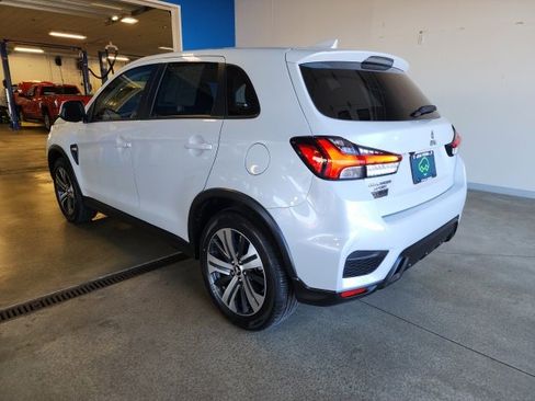 Used 2022 Mitsubishi Outlander Sport ES image 2