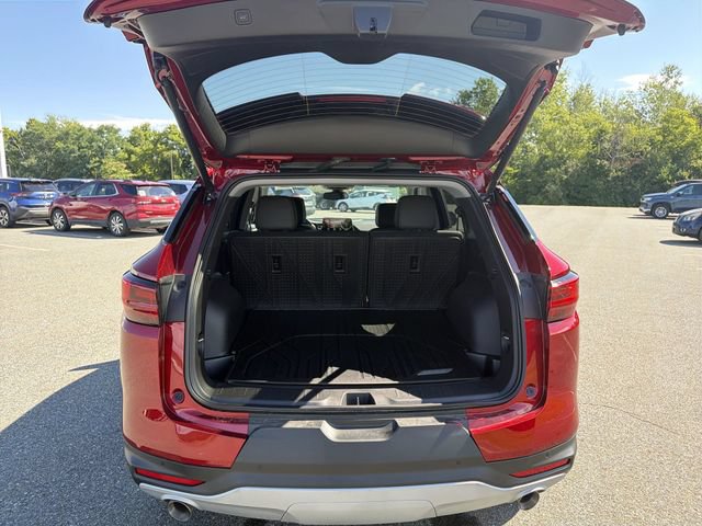 New 2026 Chevrolet Blazer LT w/ LPO, Floor Liner Package AWD/4WD image 27