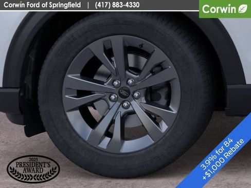 New 2026 Ford Explorer Active w/ Active Comfort Package AWD/4WD image 22