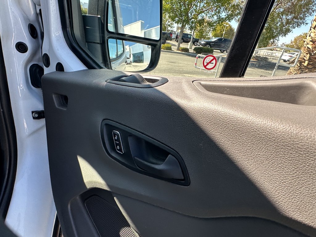 Used 2025 Ford Transit 250 Low Roof w/ Exterior Upgrade Package RWD image 18